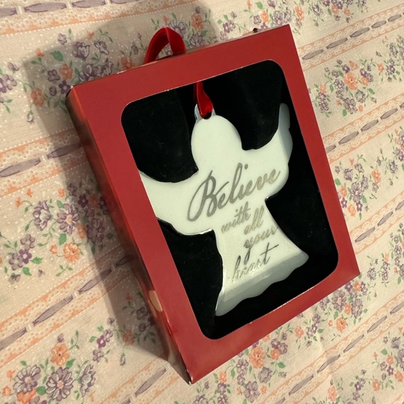 Kohl's Angel Ornament - Picture 1 of 4
